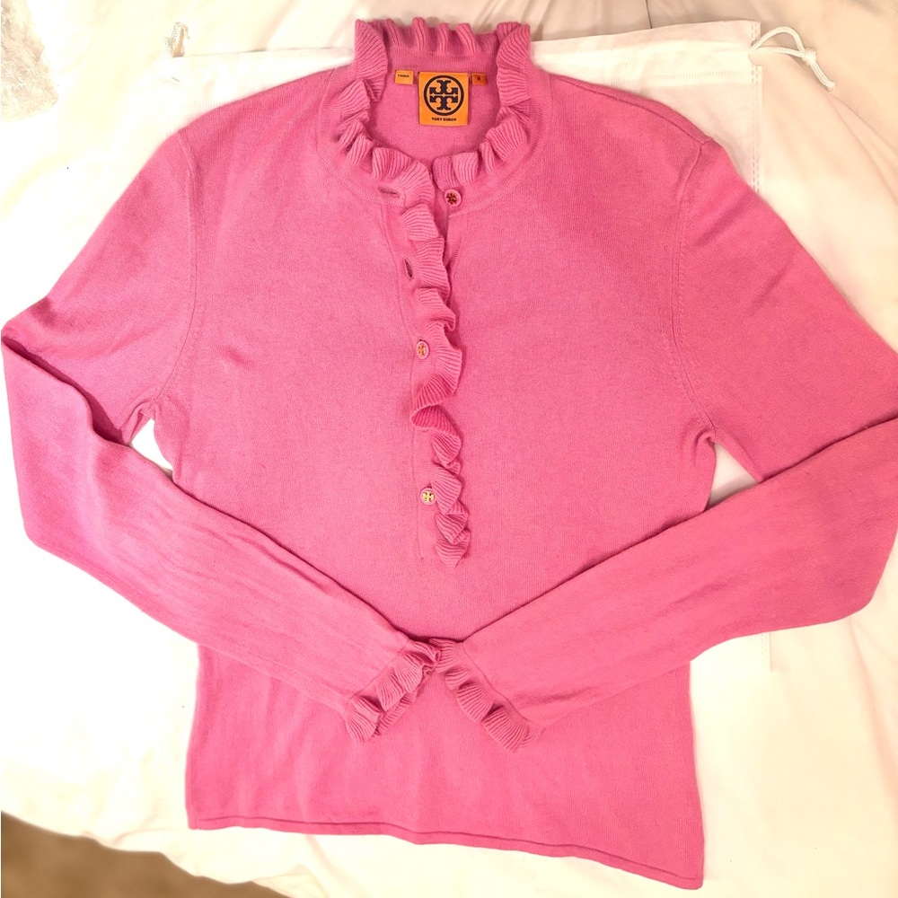 Tory Burch, pink cashmere sweater